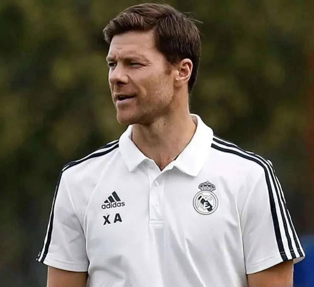 阿隆索带领皇马捧得世俱杯巨额奖金8252万美元